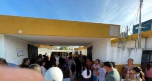 Estalla nueva crisis escolar en Valladolid; padres obligan a directora a abandonar primaria tras acusaciones de abusos y opacidad
