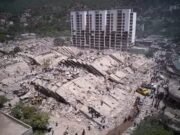 La esperanza se desvanece: venezolanos buscan entre los escombros a más de 51 mil desaparecidos