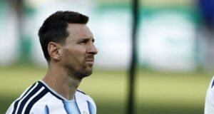 Messi vuelve a Rosario tras el Mundial y se refugia con su familia lejos de los reflectores