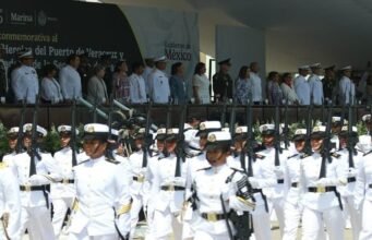 Procesan a cuatro marinos por presunto fraude millonario en contratos de insumos médicos
