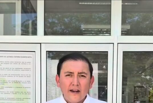 El “Gallo” alza la voz por un baile, pero guarda silencio ante los escándalos de Morena en Motul