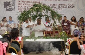 Impulsan la preservación de la partería maya con encuentro regional en Yucatán