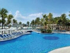 Reino Unido alerta por aumento de casos de ciclospora asociados a viajes a Cancún y Riviera Maya