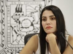 Diputada pone fin a su podcast tras polémica por comentarios sobre adultos mayores