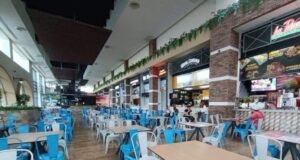 Temor por la “ameba comecerebros” pega a negocios de Plaza La Isla