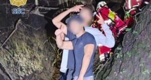 Rescatan a nueve jóvenes que se perdieron en una zona de barrancas en Chapultepec