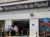 Tras un año de huelga, el Monte de Piedad reabre y recibe a decenas de clientes en Mérida