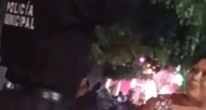 SEPARAN A POLICÍA DE UMÁN TRAS DENUNCIA POR IMPEDIR A JOVEN CON DISCAPACIDAD USAR JUEGOS PÚBLICOS