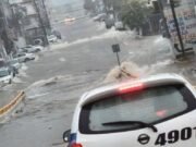 Huracán Simón golpea Acapulco con inundaciones y deslaves; Ejército despliega operativo de emergencia